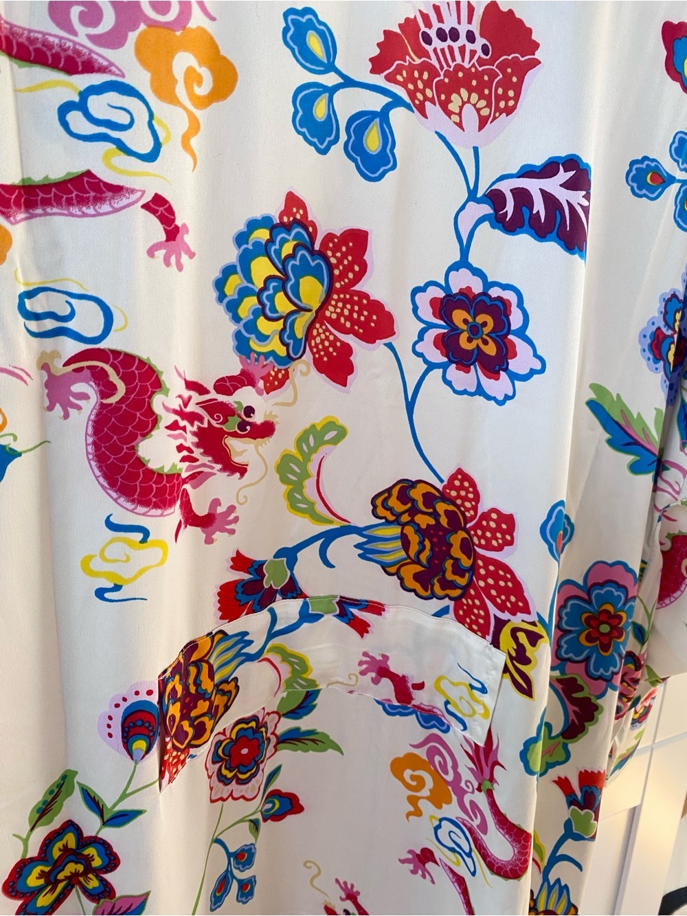 Natori Fleur Dragon Floral Robe with Tie Sash & Pockets - Picture 4 of 7